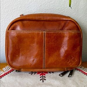 Patrica Nash Retired Crossbody/Wristlet